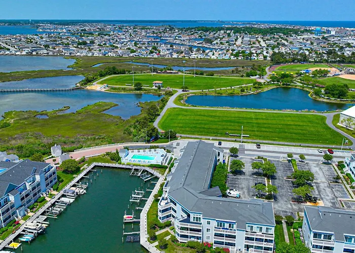 Tranquil 2-bedroom In Hidden Bay Relax & Enjoy Bay Views Ocean City